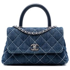 Chanel Blaue kleine gesteppte Denim Coco Handtasche Blau Andere
