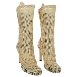 Botas Altas FENDI Raffia Beige 8T8083 Auth SW2296SM Beige