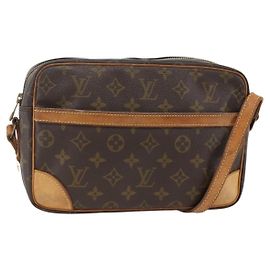 LOUIS VUITTON Bolsa de Ombro Monogram Trocadero 23 M51276 LV Auth BA11781 Monograma