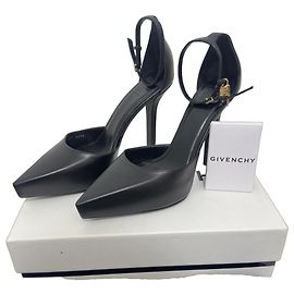 Escarpins G-Lock Givenchy en cuir noir Noir