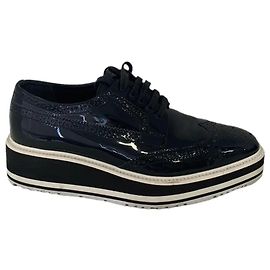 Prada Brogues Navy Blue Patent Leather Navy blue