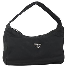 Pochette in nylon nero e argento PRADA Auth ARZ818 Nero Argento
