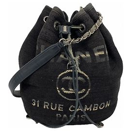 Borsa a Spalla con Catena Deauville di Chanel Nero