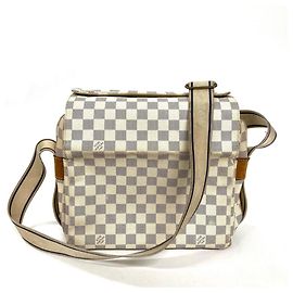 Bolsa de Ombro Naviglio Louis Vuitton Outro