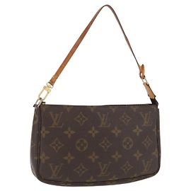 LOUIS VUITTON Pochette Accessori Monogram M51980 LV Auth YKZ372 Monogramma