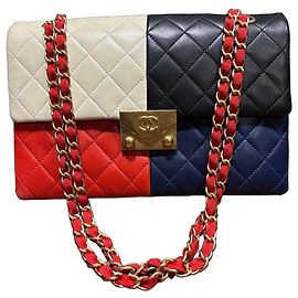 Bolso de solapa Colorblock de Chanel Negro Blanco Roja Azul
