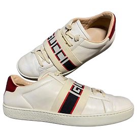 Tênis Gucci Ace com detalhe Web Branco Vermelho