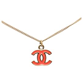 Collar Péndulo Coco Mark de Chanel Roja Dorado