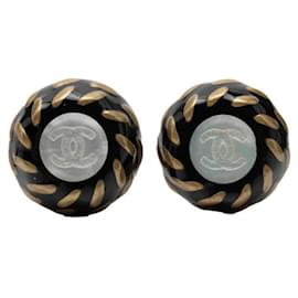 Orecchini Coco Mark di Chanel Nero
