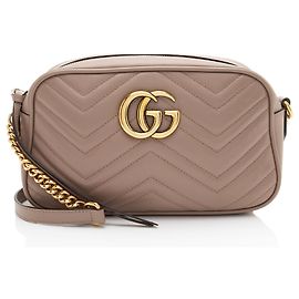 Bolsa de câmera pequena Gucci Matelassé em couro GG Marmont Marrom Bege