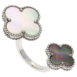 Van Cleef & Arpels Magic Alhambra Entre Les Doigts Shell Ring Golden