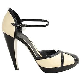 Azzaro Saltos pretos Preto
