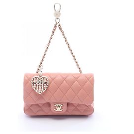 Accessorio Charm Classico Matelassé di Chanel Rosa