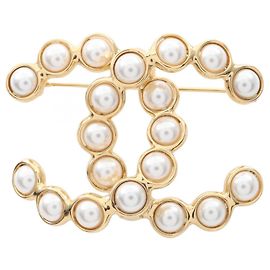 Chanel Coco Mark vergoldete Brosche Weiß Golden
