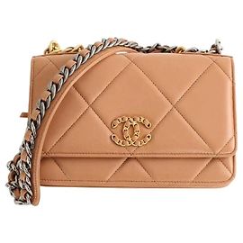 Chanel Bolsa tiracolo bege Bege