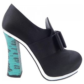 Miu Miu Pumps Black