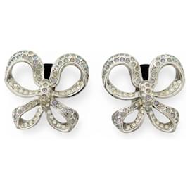 NOVAS BOLAS DE OUVIDO VINTAGE YVES SAINT LAURENT LAÇO PRATEADO COM STRASS Prata