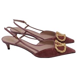 Valentino Garavani Valentino VLogo 50 veredelte Slingback-Pumps aus rosa Samt Braun Pink