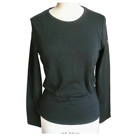 CHANEL Camiseta Preta Nova de Manga Longa com Pequeno Logo Branco T.S Preto