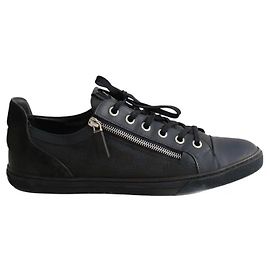 Louis Vuitton Navy low-top sneakers Navy blue