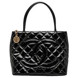 Bolso de mano Chanel Matelassé Coco Mark Reissue Tote Negro