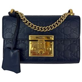 Borsa a spalla in pelle blu monogramma GG Supreme con piccolo lucchetto Gucci Blu