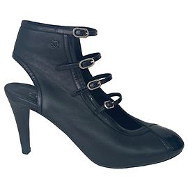 Chanel Leather Heels with CC Logo Details Black