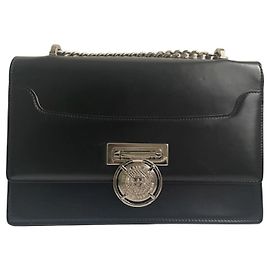 Sac Balmain Ring Box 20 en cuir noir – chaîne argentée – bon état Noir