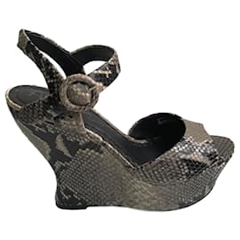 Alice + Olivia Python Effect Wedge Sandals – Leather – Platform Heel – Size 39 Python print