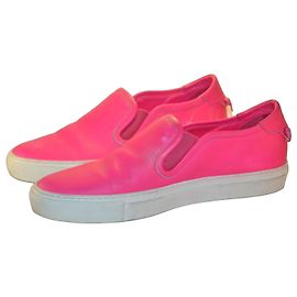 Baskets Givenchy en cuir rose taille 37 Rose