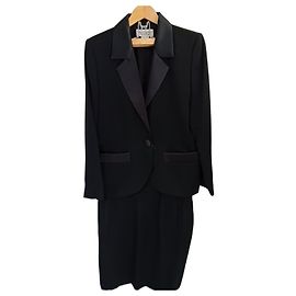 YVES SAINT LAURENT schwarzes Rockanzug-Set Schwarz