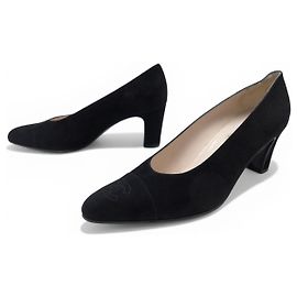 VINTAGE CHANEL HEELS CC LOGO 1823 38.5 IN BLACK SUEDE Black