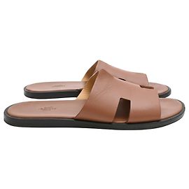 Sandali Izmir in pelle di vitello marrone Hermès Marrone Rosso
