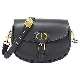 Bolsa de Ombro Bobby em Couro de Bezerro Christian Dior Preto