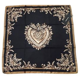 Splendid iconic square scarf DOLCE & GABBANA in 100% silk collection 'Devotion' Black Beige Golden
