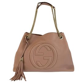 Bolsa de ombro em couro Gucci Soho com corrente Rosa