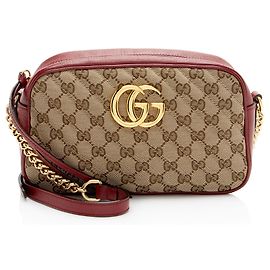 Bolsa de Câmera Pequena GG Marmont em Canvas GG Matelassé da Gucci Marrom Bege