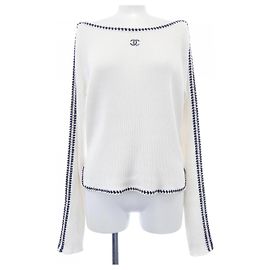 Chanel P72010K10343 Top Negro Blanco