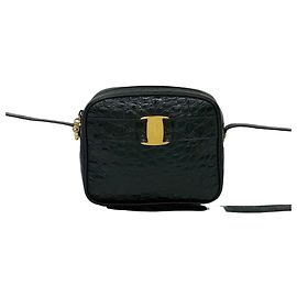 Salvatore Ferragamo Vara Leather Shoulder Bag Black
