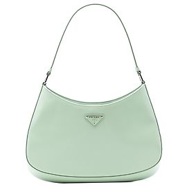 Sac à épaule Cleo en cuir spazzolato vert de Prada Vert