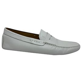 Tod's Gommino Slipper aus hellgrau Leder Grau