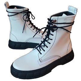 Autre Marque White Leatherette Boots Men Size 40 White