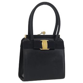 Bolsa de mão Vala em couro azul marinho e dourado da Salvatore Ferragamo Auth hk3588 Dourado Azul marinho