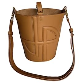 Autre Marque PATOU Bolso de Cubo JP PM Cuero Camel Camello