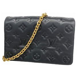 Borsa a Spalla Pochette Coussin Monogramma Embossato Louis Vuitton Nero