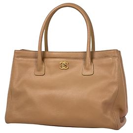 Bolsa Tote da Linha Executiva da Chanel Bege