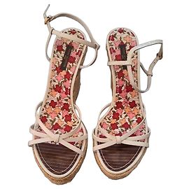 Sandalias de cuña Louis Vuitton Cuero Eggshell Blanco roto
