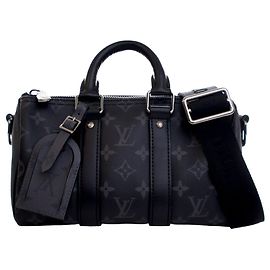 Louis Vuitton Keepall Bandoulière 25 Monogram Eclipse Reverse Noir Noir