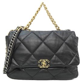 Bolsa de Ombro Chanel 19 AS1162 Preto