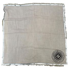 Chanel Seidentücher Beige